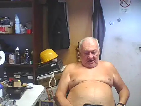 kerzoolee57's Live XXX Chat
