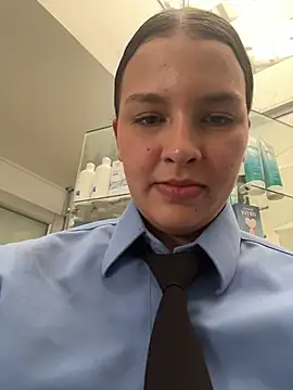 KateRousee Adlı Modelin Canlı XXX Sohbeti