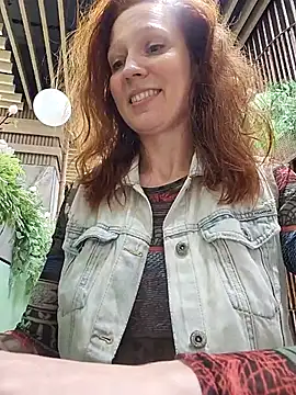 Exhibitionsplit's Live XXX Chat