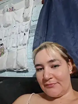 Chat +18 de marco_and_luna_ ao vivo