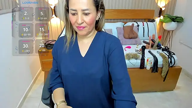 Chat +18 de luciana_ballesteros_ ao vivo
