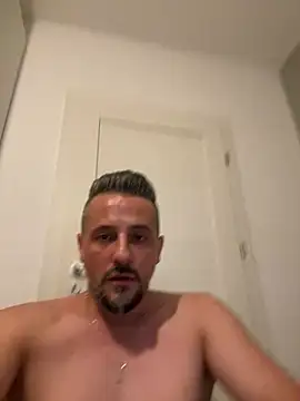InsaneMattt Chat XXX live