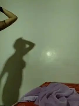 Chat XXX ao vivo de pooja_riya