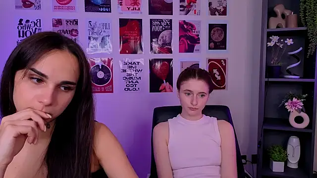 nekky_mouse Adlı Modelin Canlı XXX Sohbeti