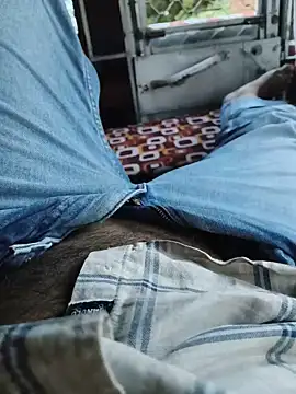 HotRocky14302 Pertunjukan Webcam