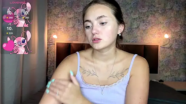 XXX chat uživo modela LoraDavi