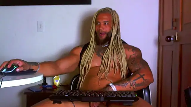 ragnar0825 Chat XXX in diretta
