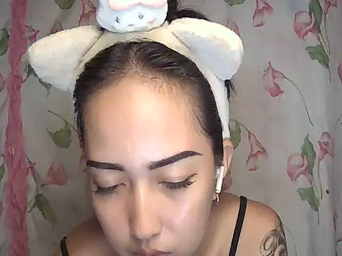 Chatroom XXX en direct de XXnaughty_08XX