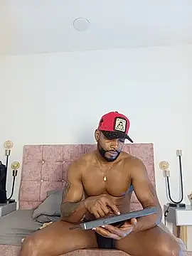 دردشة Dante_Knox الجنسية المباشرة