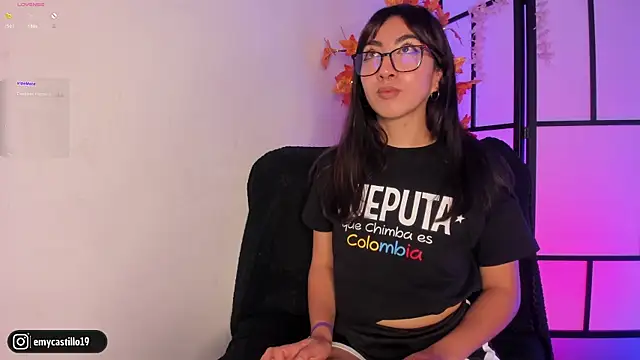 Chatroom XXX en direct de eimy_castillo