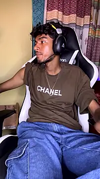 Chat XXX ao vivo de GunSlay