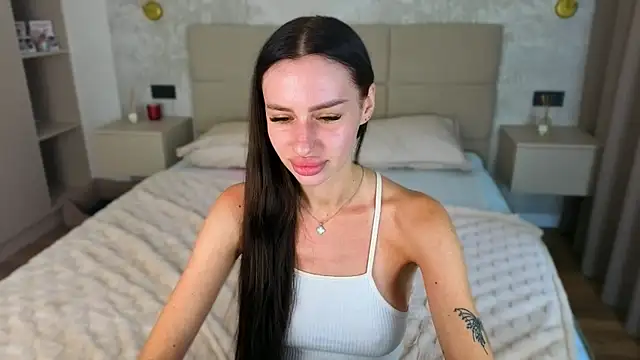 Chatroom XXX en direct de Snow_WhiteeeX