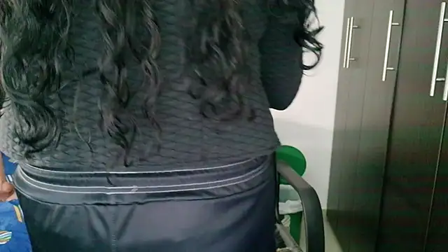 Chatroom XXX en direct de Grace_mature_milf
