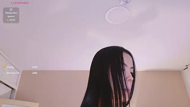 Czat XXX na żywo – Megaan___