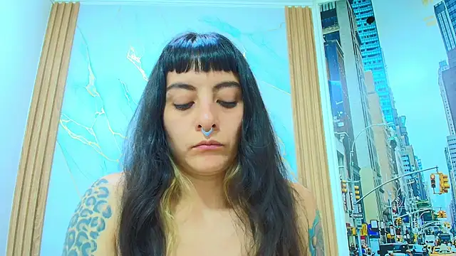Chat XXX en directo de Naughty_Kittenm