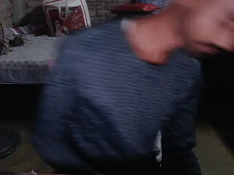 ThethunderPo – Naživo XXX chat