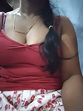 Ezabelljohn 现场XXX聊天