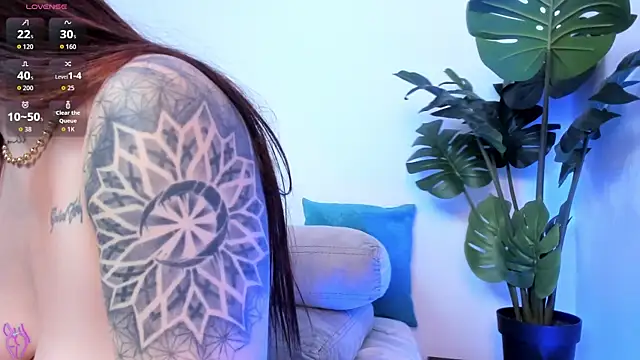 Chat +18 de charlottewhitte ao vivo