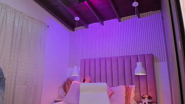 Chat XXX en directo de ScarlettDreamss7