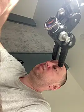 XXX chat uživo modela DorianJeday