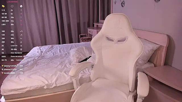 Chat XXX en directo de lillit_vivit