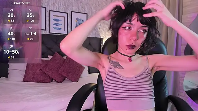 Chat XXX en directo de dark__nymph