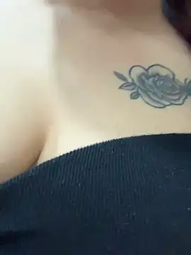 Pink_BabyDoll 即時 XXX 聊天