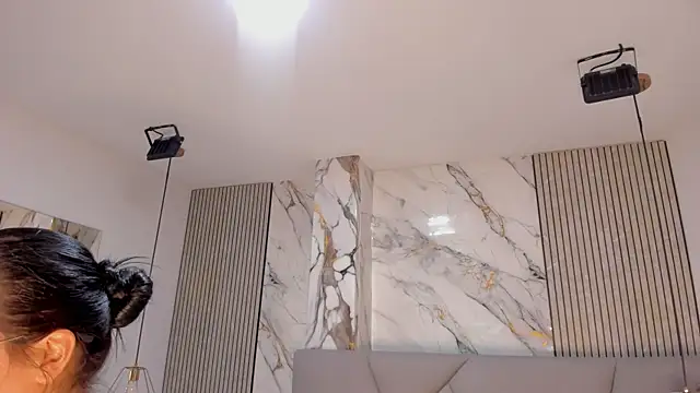 Tatihornyy's Live XXX Chat
