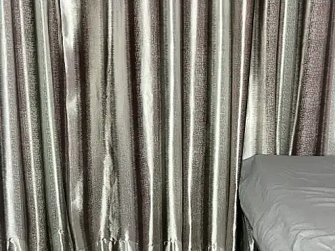 Radhika_4_youのライブXXXチャット