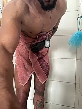 הופעת וובקאם של Yourman18c