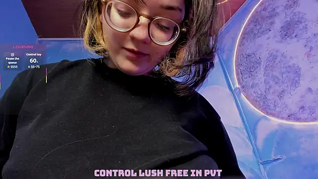 SilviaSmithh 라이브 XXX 채팅
