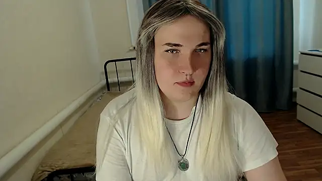 Chat +18 de EvaMiron ao vivo