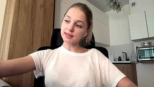 EveryoneEve Chat XXX in diretta