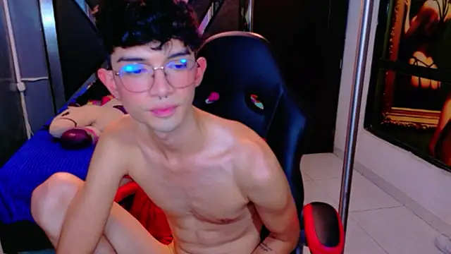 XXX chat uživo modela LiamHeatx