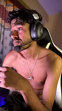 GunSlay Chat XXX in diretta