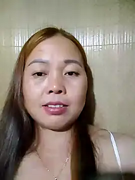 Yee_Yee1 Chat XXX live