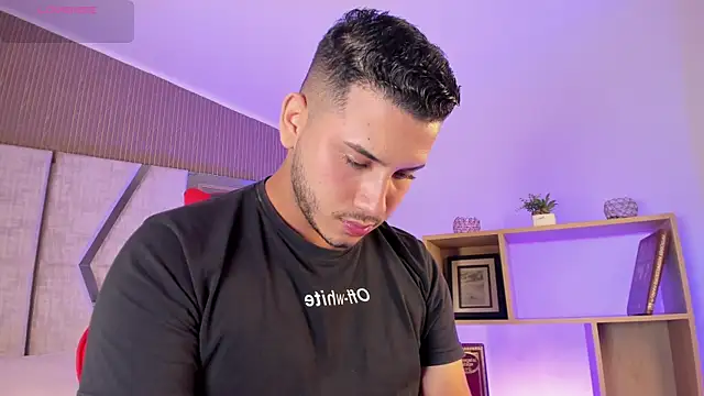 Chat XXX ao vivo de Axel_grey_