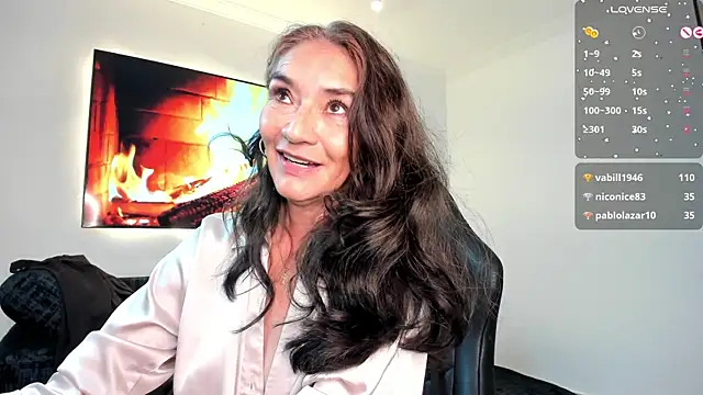 Emma_Mendozaa's Live XXX Chat