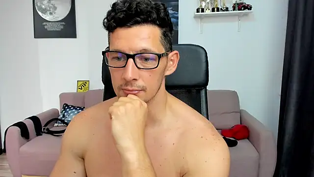 Chat XXX Live BrutusK08