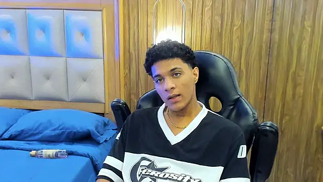 Chat XXX Live Mael_Jason