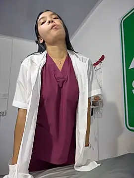 Živý XXX chat Kinky_DoctorX