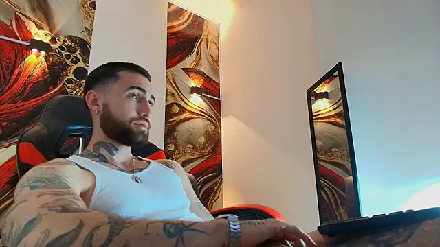צ'אט XXX בשידור חי של Luke_davis01