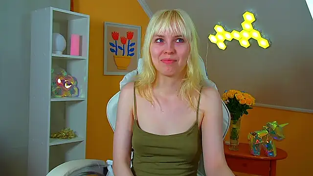 HannahHollis' Live XXX Chat