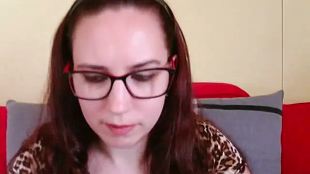 EmilyHotAngel's Live XXX Chat