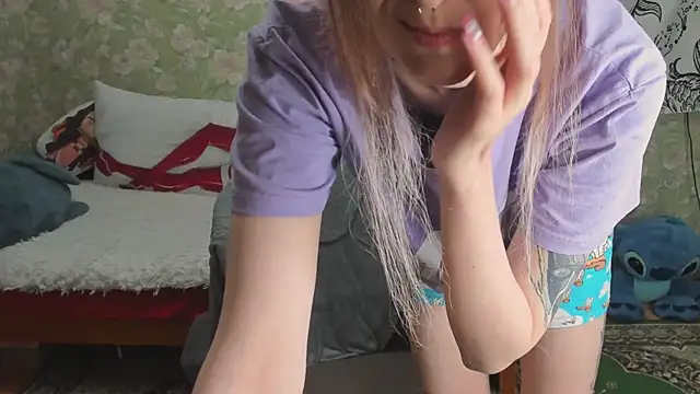 Chatroom XXX en direct de Cutie_Adelia