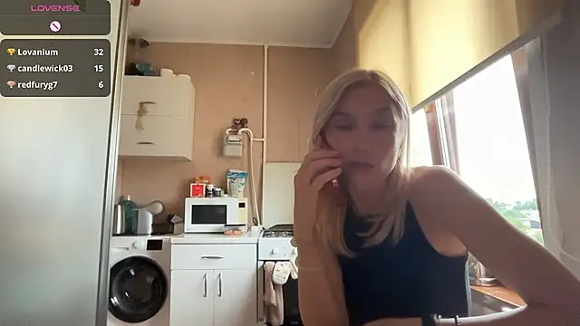 Chat XXX en directo de AngelJeni