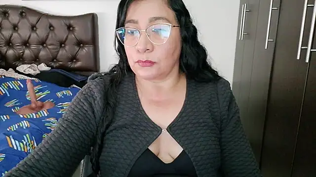 Chat XXX en directo de Grace_mature_milf