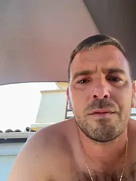 Chatroom XXX en direct de SpatialAlloy45
