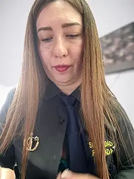 suzy-111 Adlı Modelin Canlı XXX Sohbeti