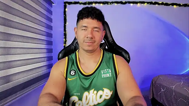 Chat XXX ao vivo de ransoj